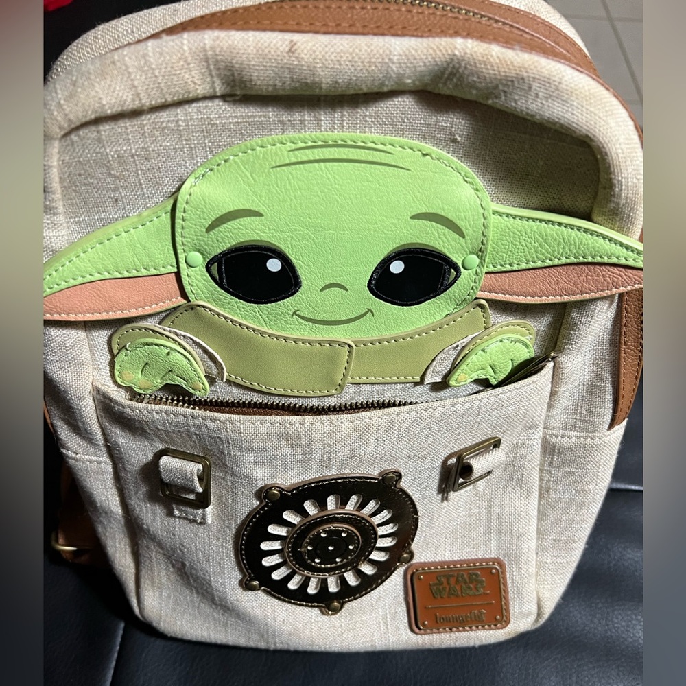 SOLD Star Wars Loungefly Grogu The Mandalorian Mini Backpack from Disney Parks - Picture 5 of 7